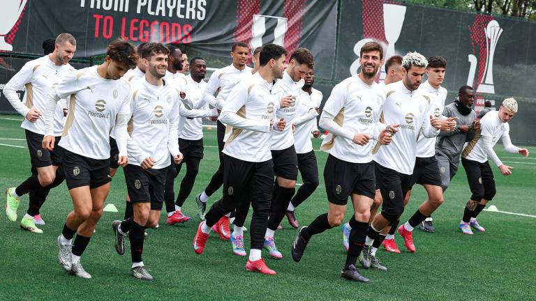 El Milan llega con mayor urgencia a la semifinal de vuelta de la Copa Italia, ya que parece ser su única vía para clasificar a los torneos europeos.