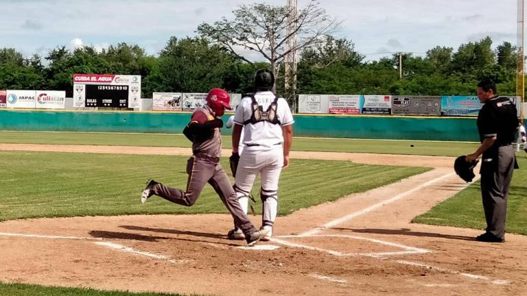 Mr. Concretos se quedó con la serie ante Corporativo Leal., aunque ambos avanzaron a semifinales en la Liga de Beisbol JAPAC de Primera Fuerza.