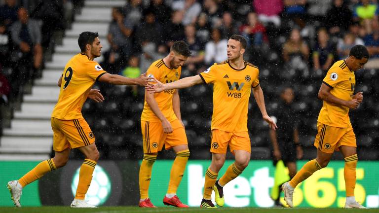 Raúl Jiménez y Diogo Jota formaron una gran mancuerna con los Wolves.