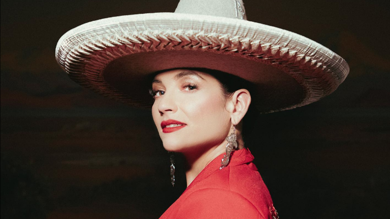 Natalia Jiménez es discriminada em oso