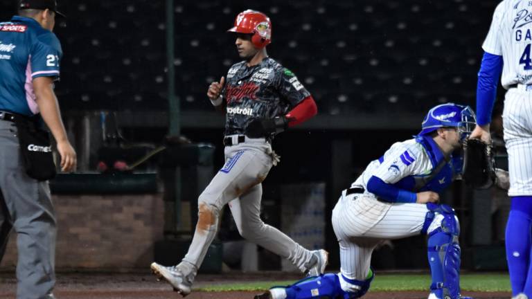 Randy Romero logró anotar la primera carrera del encuentro entre Venados y Yaquis en Obregón.