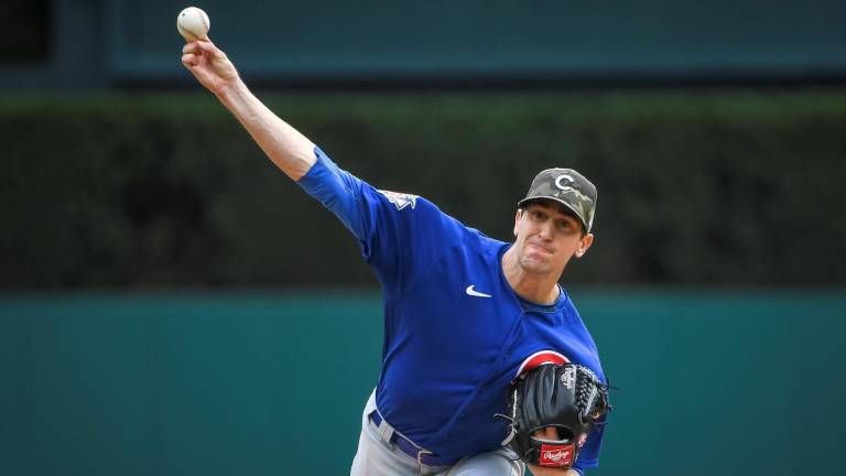 Kyle Hendricks tiró poco más de ocho entradas sin anotaciones para los Cachorros.