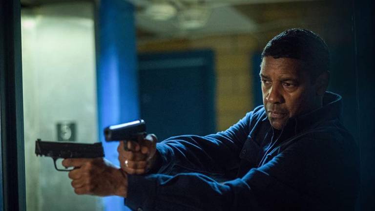Denzel Washington regresa en su papel del ex agente de la CIA.