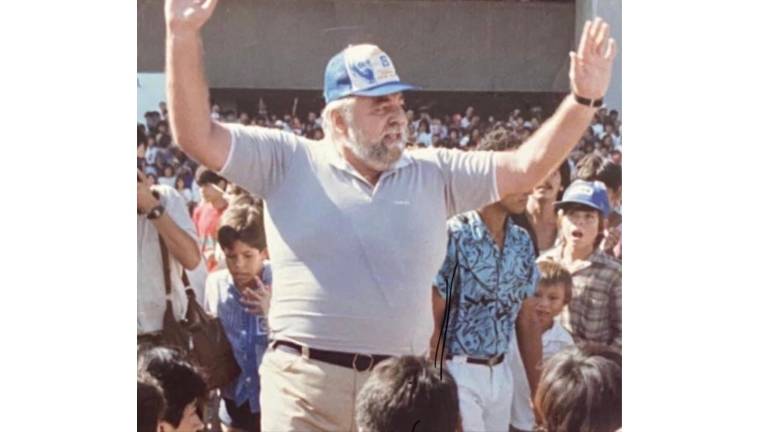 “Maquío” Clouthier es recordado por su legado como líder social y defensor de la democracia, a 91 años de su nacimiento en Culiacán.