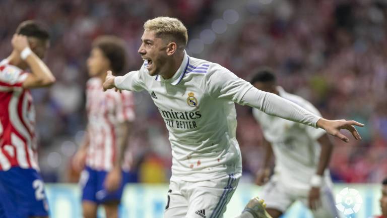 Federico Valverde marca el segundo gol de los merengues.