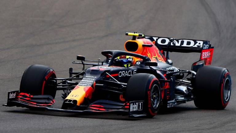 Checo Pérez terminó en el lugar 12 en el Gran Premio de Imola.