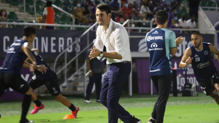 Beñat San José espera que ante Xolos puedan conseguir los tres puntos.