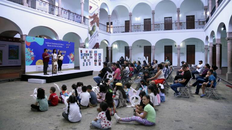 El acto de clausura fue encabezado por la jefa del Masin, Inna Teresa Álvarez Otáñez, ante un nutrido público.