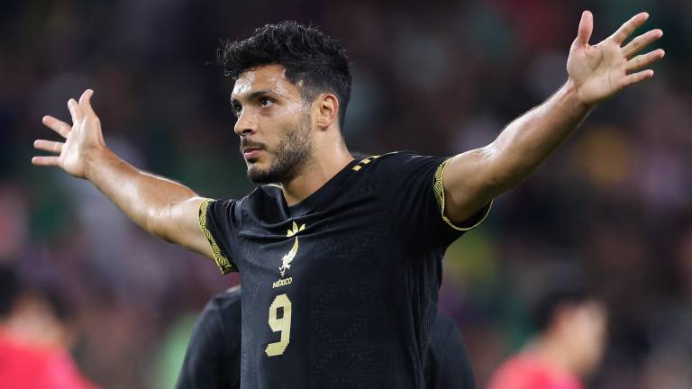 Raúl Jiménez sigue en romance con el gol.