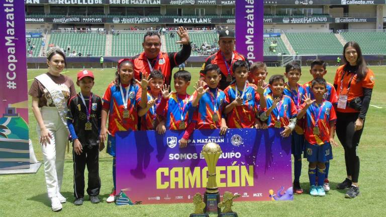 Academia Muralla Mazatlán gana la categoría U10.