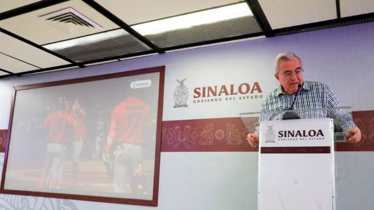 El Gobernador Rubén Rocha Moya no dejó pasar la oportunidad de referirse al triunfo de México sobre Estados Unidos en el Clásico Mundial de Beisbol.