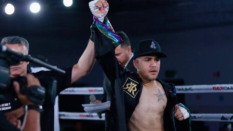 Alexis Molina ha tenido una fuerte preparación para su próxima pelea.