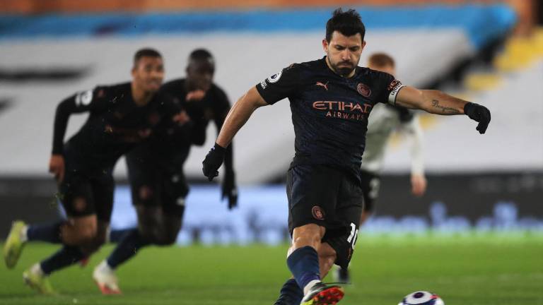 Sergio Agüero puede estar jugando sus última temporada en Inglaterra.