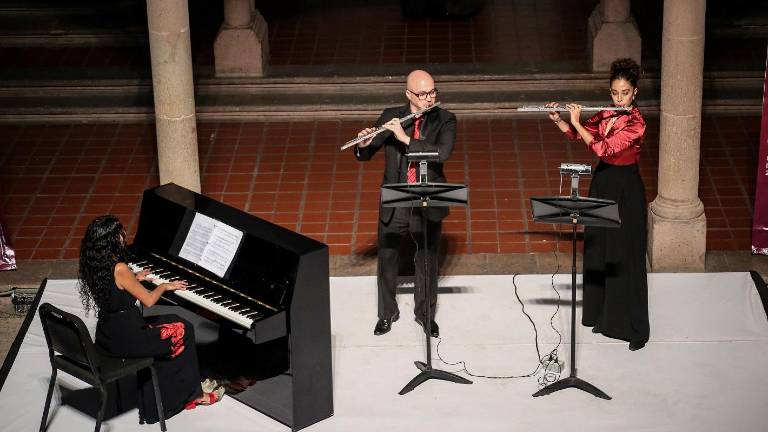 Integrantes de la OSSLA participan en la Temporada de Música de Cámara.