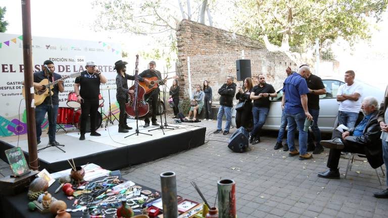 La música norteña se disfrutó en el Paseo de las Artes.