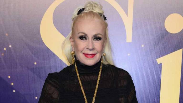 Laura Zapata.