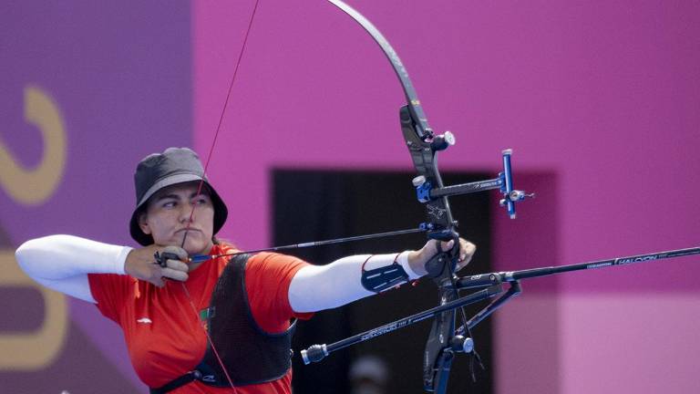 Alejandra Valencia fue muy superior a su rival.
