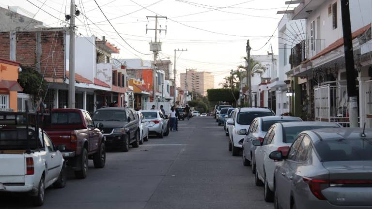 La SSPM acudió este miércoles al fraccionamiento Casa Blanca en busca de aclarar el intento de extorsión virtual en contra de tres menores de edad.