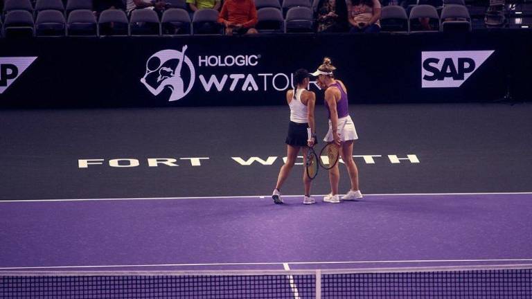 Giuliana Olmos y Gabriela Dabrowski terminan con marca de 2-1.