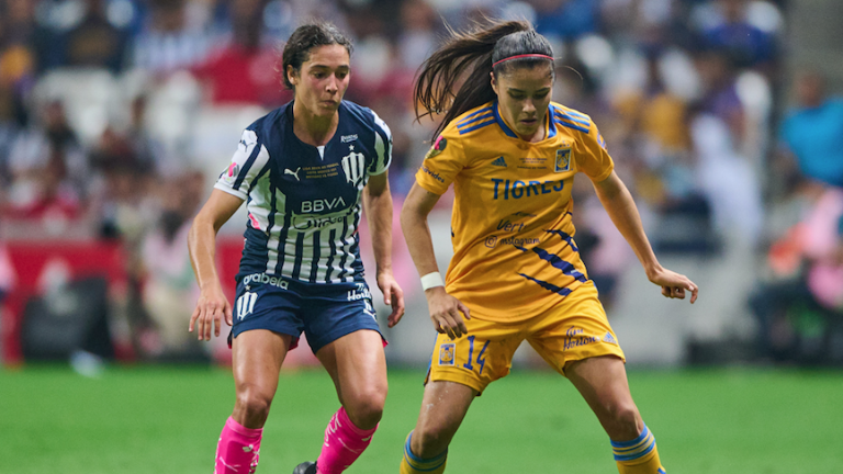Rayadas y Tigres siempre dan espectáculo.