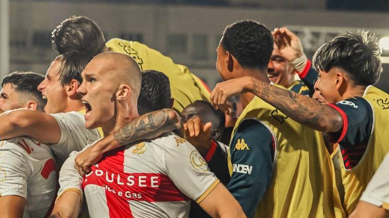 El Génova logró evitar el descalabro en la recta final y se quedó con un punto.