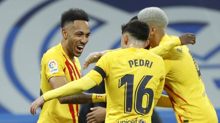 Barcelona gana 4-0 al Real Madrid.