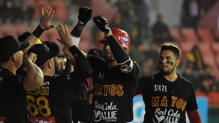 Mayos se lleva la serie completa.
