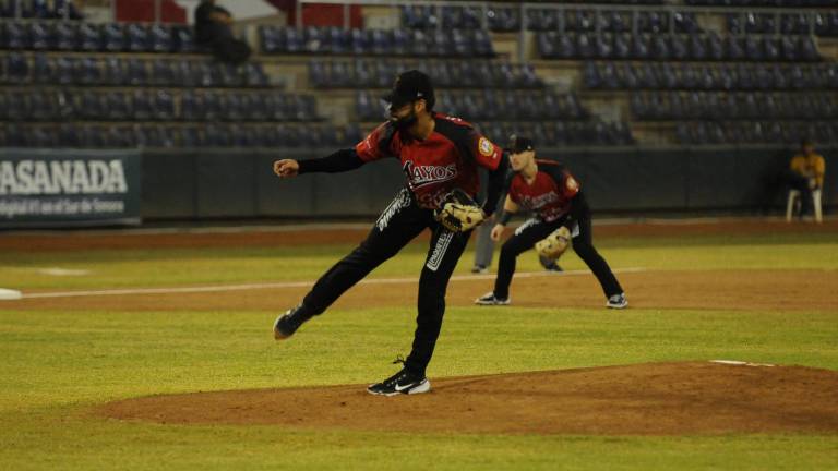 Luis Payán no permitió hit hasta la sexta entrada.