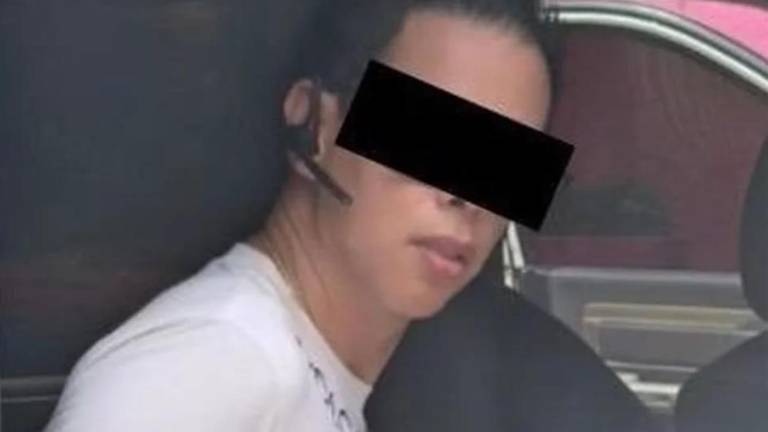 Alejandro Marin es originario de Guadalajara y tiene 37 años de edad.