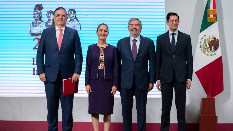 La Presidenta Claudia Sheinbaum Pardo después de la llamada con el Presidente de Estados Unidos Donald Trump.