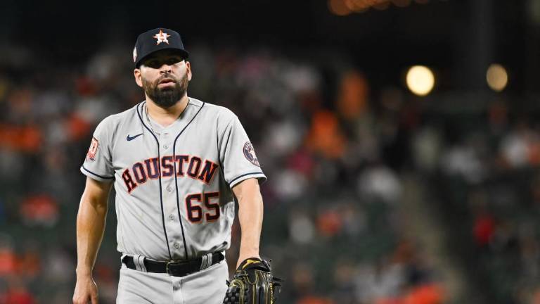 José Urquidy volvió a abrir por los Astros y lució en gran forma para obtener el triunfo.