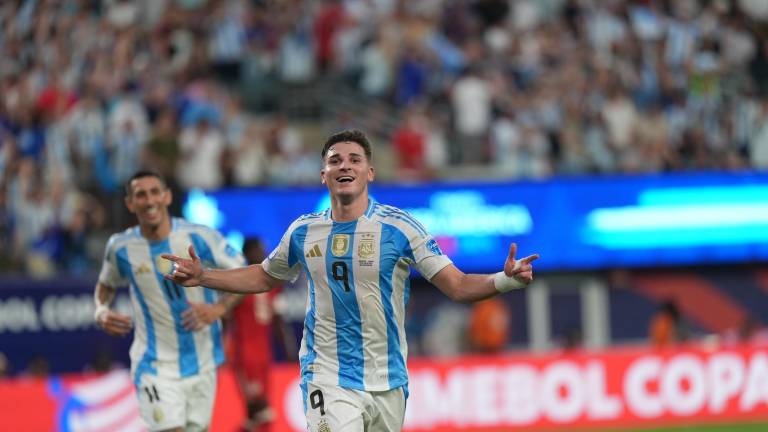 Julián Álvarez encaminó a Argentina a la victoria y a la final de la Copa América 2024.