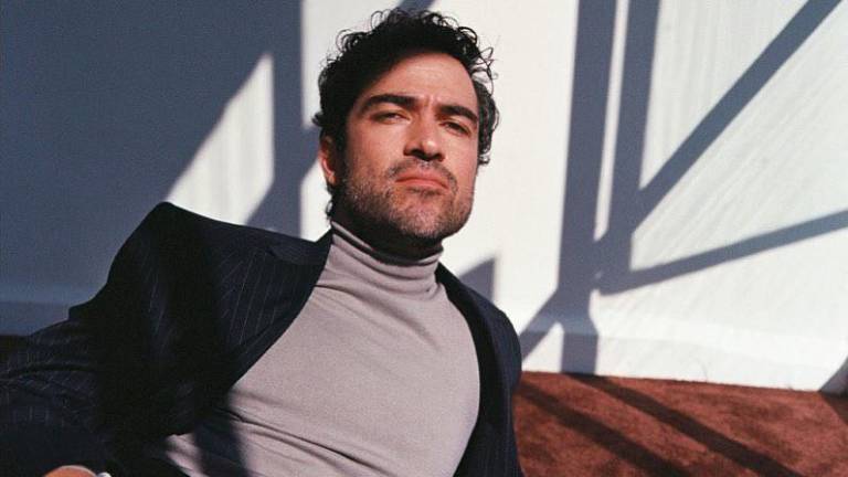 Alfonso Herrera se suma al elenco de Rebel Moon, próxima película del director Zack Snyder.