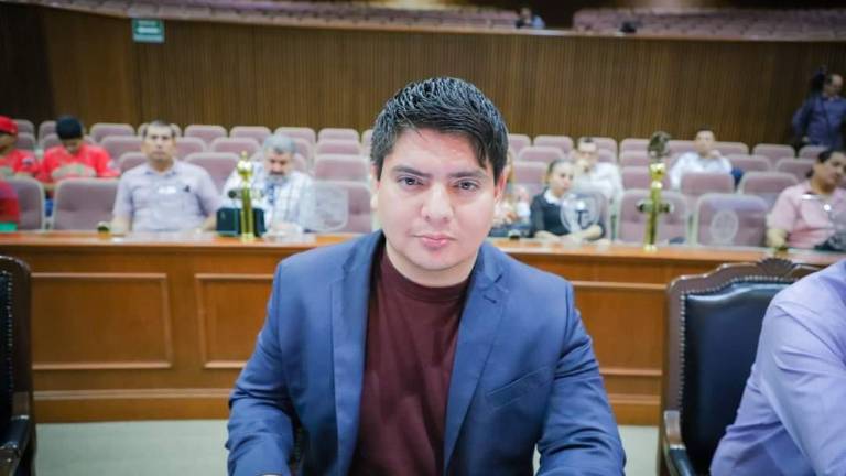 El Diputado local Pedro Villegas Lobo, de Morena, ha utilizado recursos del fondo de gestión social para pagar las colegiaturas de universidades privadas de una empleada del Congreso.
