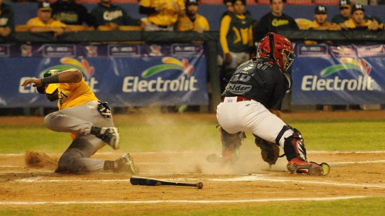 Cañeros regresa limpio de Navojoa.