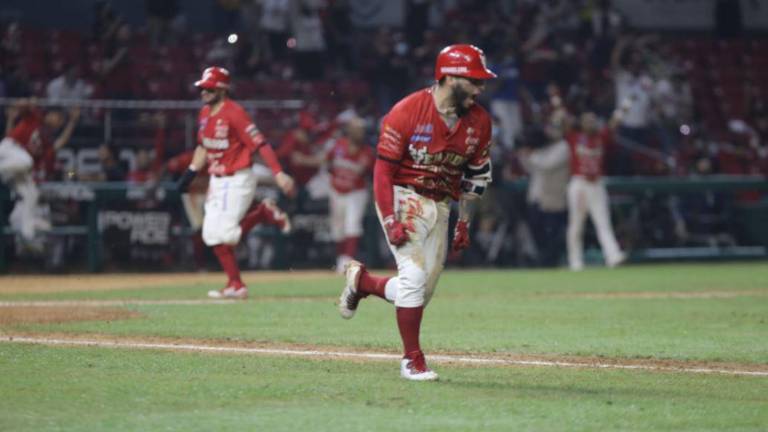 Ricky Álvarez se encargó de dar el batazo del triunfo.