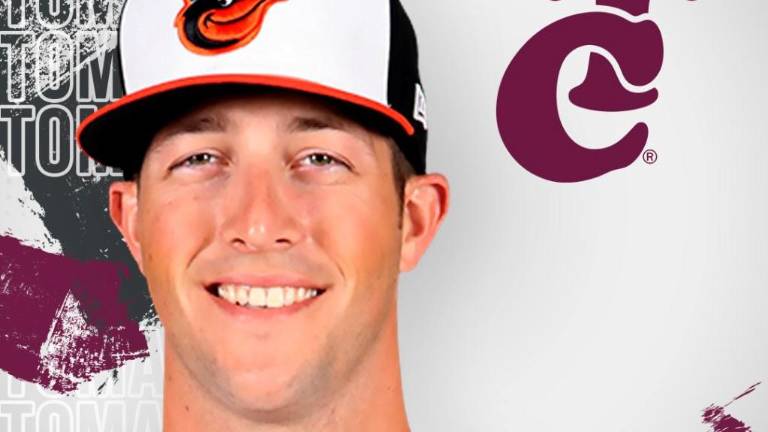 Stevie Wilkerson aportará versatilidad a los guindas.