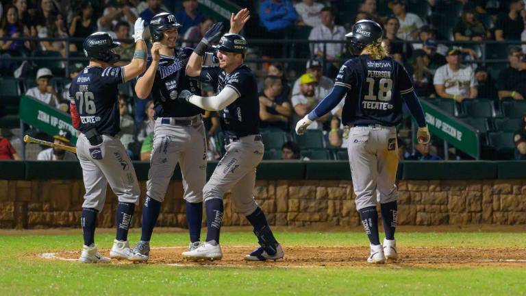 Sultanes gana en 10 entradas.