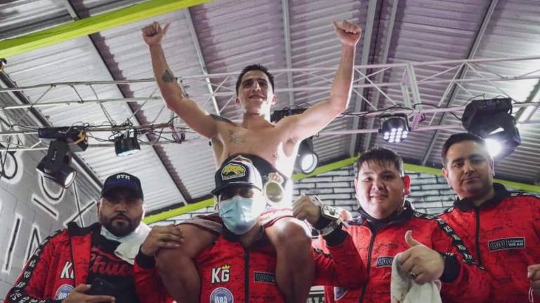 Kevin González aprovechó el séptimo asalto para conseguir la victoria.