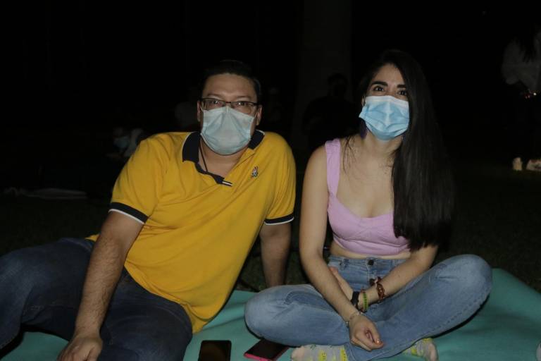 Presentan ‘Ok, está bien’, al aire libre