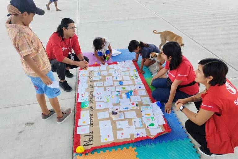 ‘Quiero olvidarme de Otis’, claman los niños de Acapulco tras el huracán