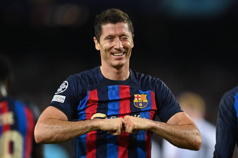 Jornada memorable para Napoli y Lewandowski en Champions League