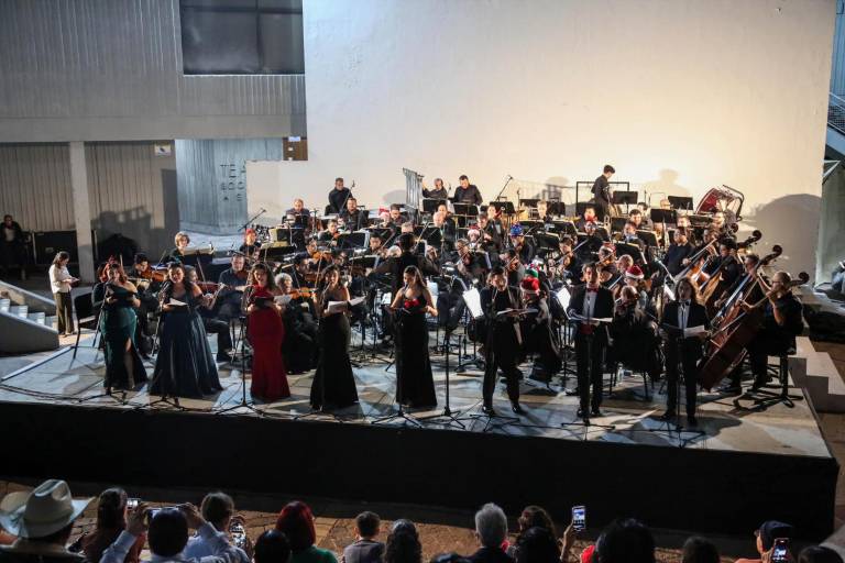 Cierra la OSSLA el año con conciertos jubilosos