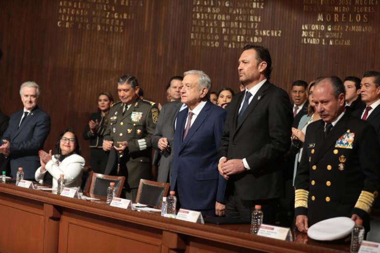 Sheinbaum no invita a presidenta de la SCJN, al aniversario de la Constitución
