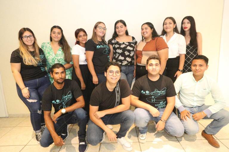 Arquitectos mazatlecos celebran su día con una comida