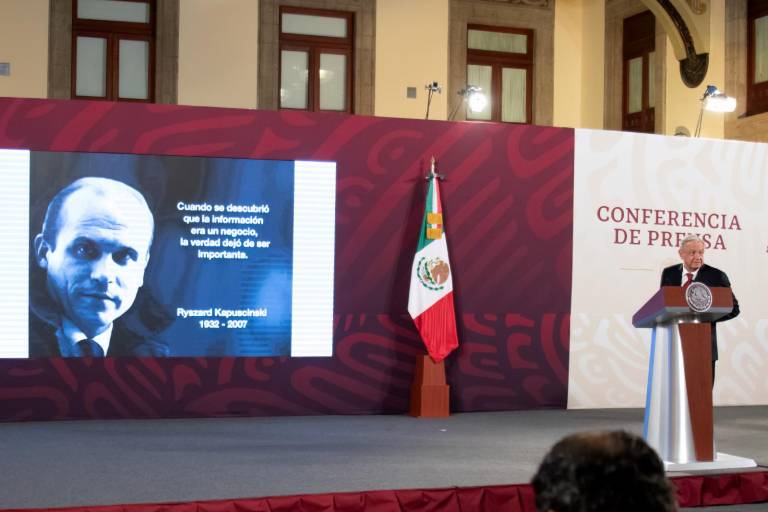 López Obrador califica como vergonzoso que Alito pidiera declinación de Beatriz Paredes