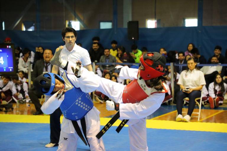 Sinaloa logra 15 clasificados en el primer día de actividad del Regional de Taekwondo