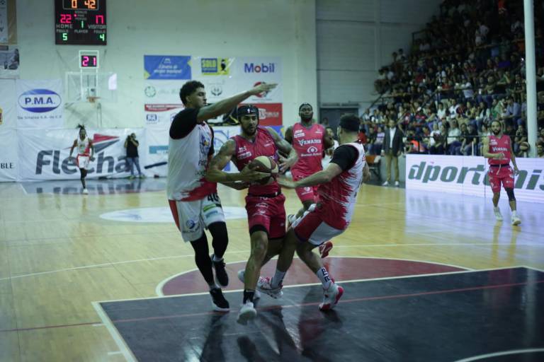 Venados Basketball vence a Ostioneros y obliga al séptimo juego en los playoffs del Cibacopa