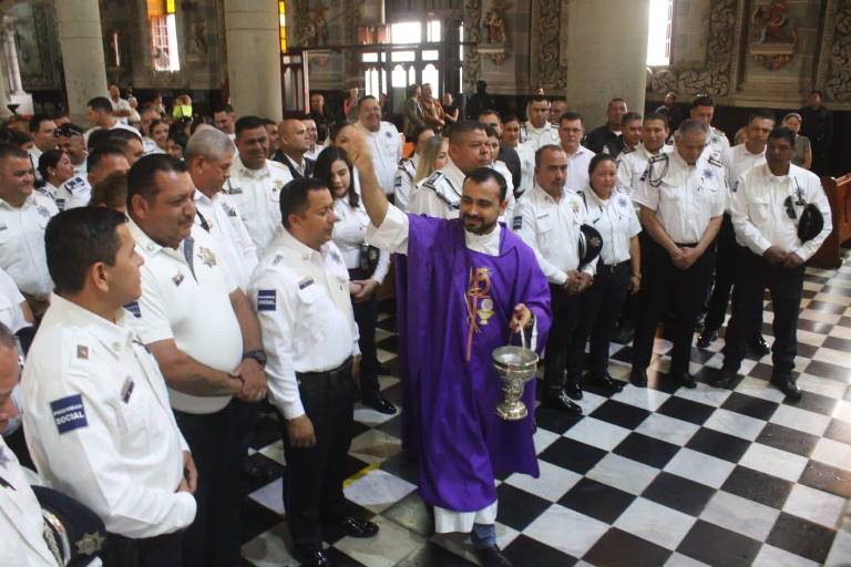 Piden a Dios sabiduría y entendimiento a elementos de Tránsito