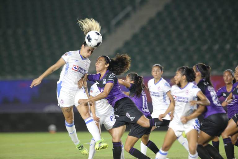 Mazatlán Femenil sufre derrota de último minuto ante Cruz Azul